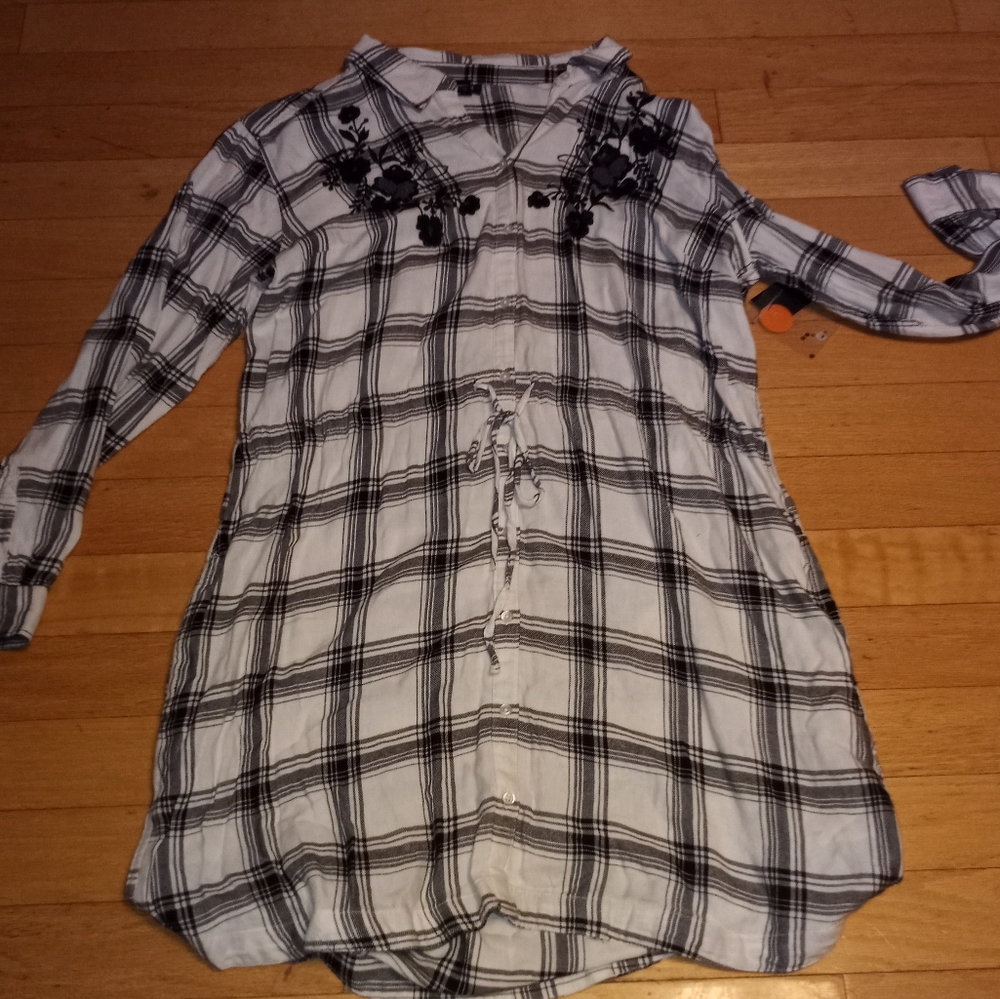 Ana black and white plaid tunic dress